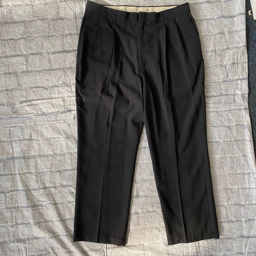Men 38x29 wool blend pleated dress pants grey